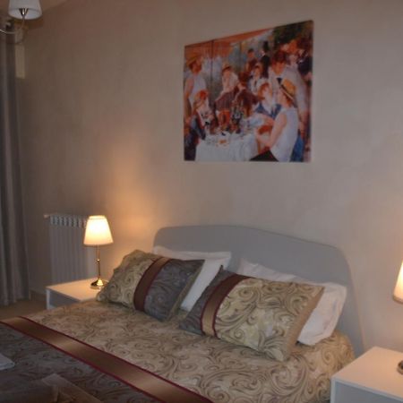 Residenze Principe Amedeo Hotel Bari Buitenkant foto