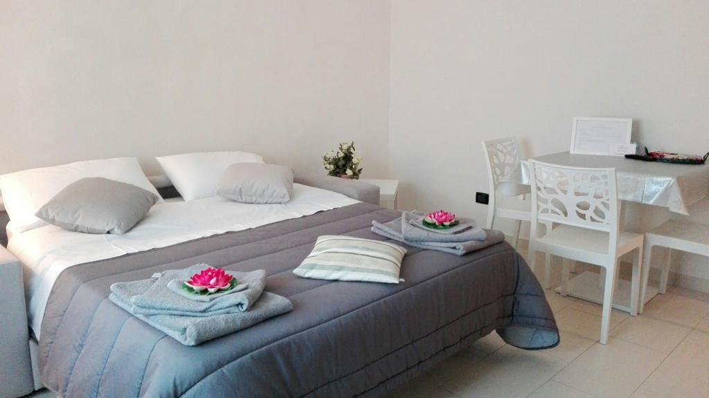 Residenze Principe Amedeo Hotel Bari Buitenkant foto
